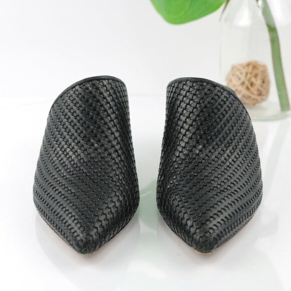 Page Womens Epic Mule Pump Size 6 Black Leather Woven Kitten Heel Pointed SlipOn - Picture 5 of 12